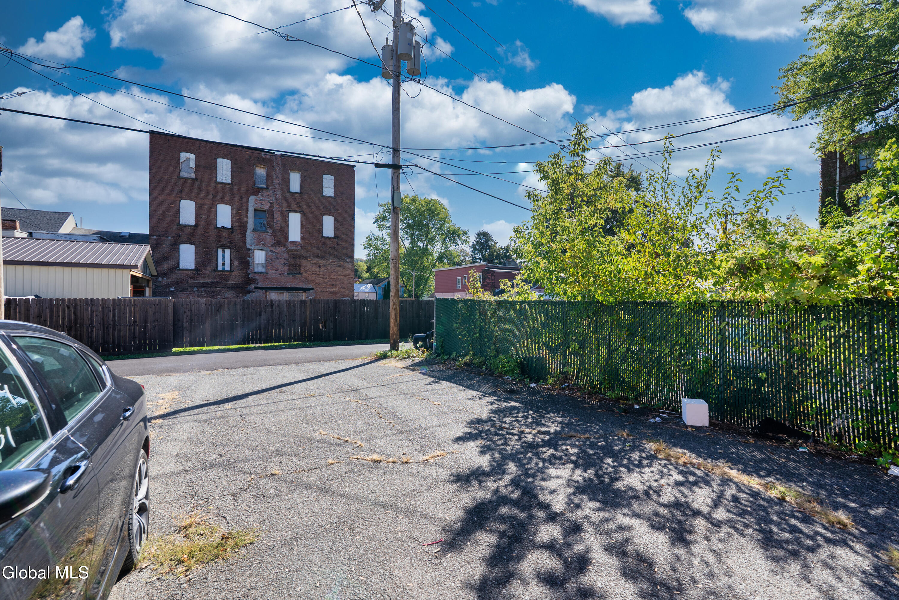 654 2nd Avenue Troy NY 12182