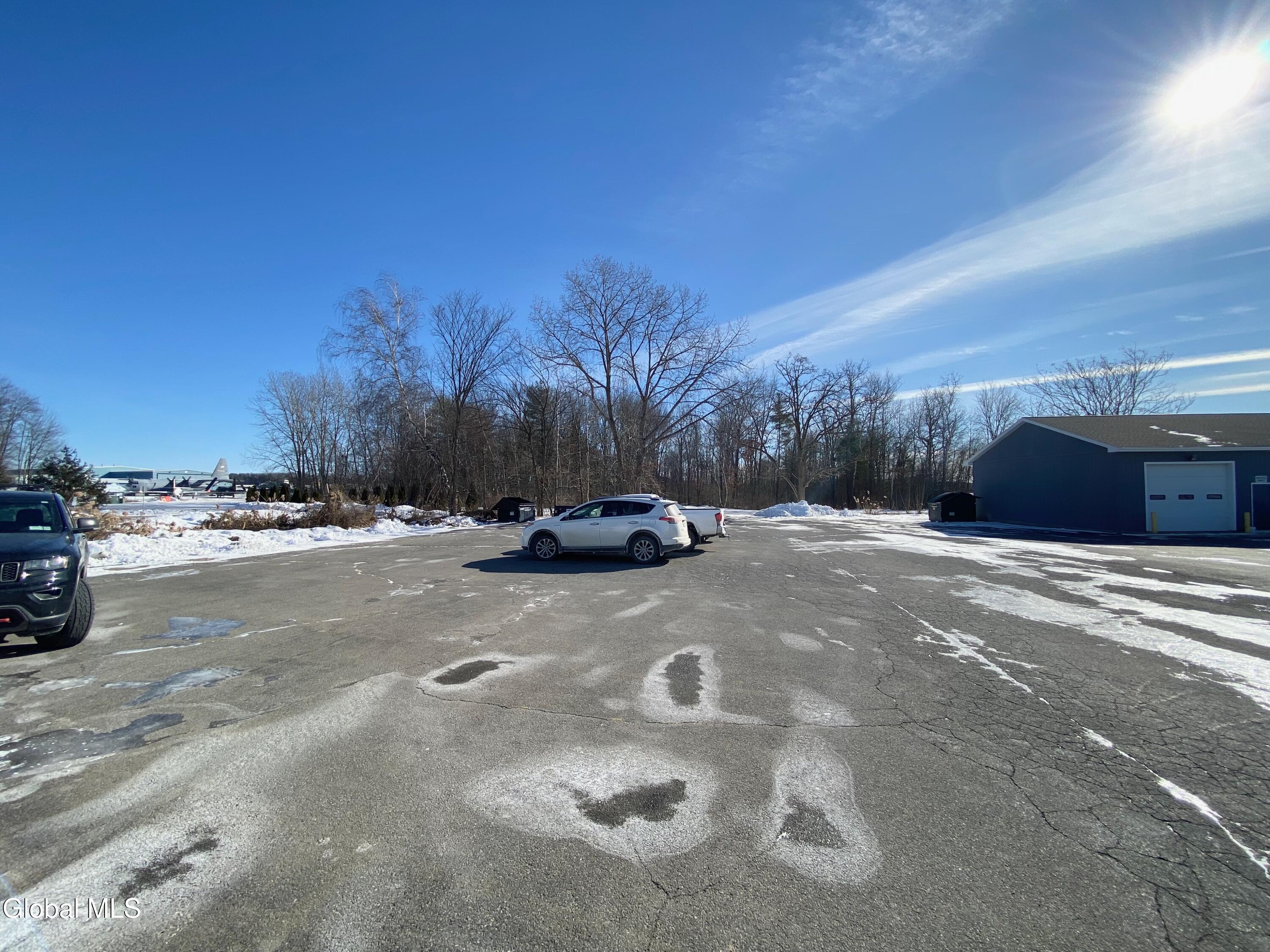 122 Saratoga Road Glenville NY 12302
