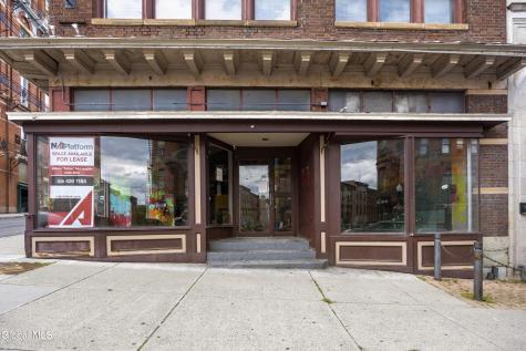 82 N Pearl Street Albany NY 12207