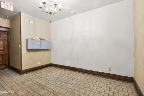 82 N Pearl Street Albany NY 12207