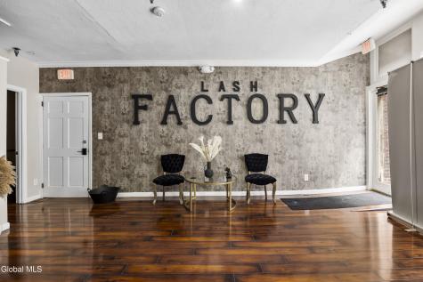 82 N Pearl Street Albany NY 12207