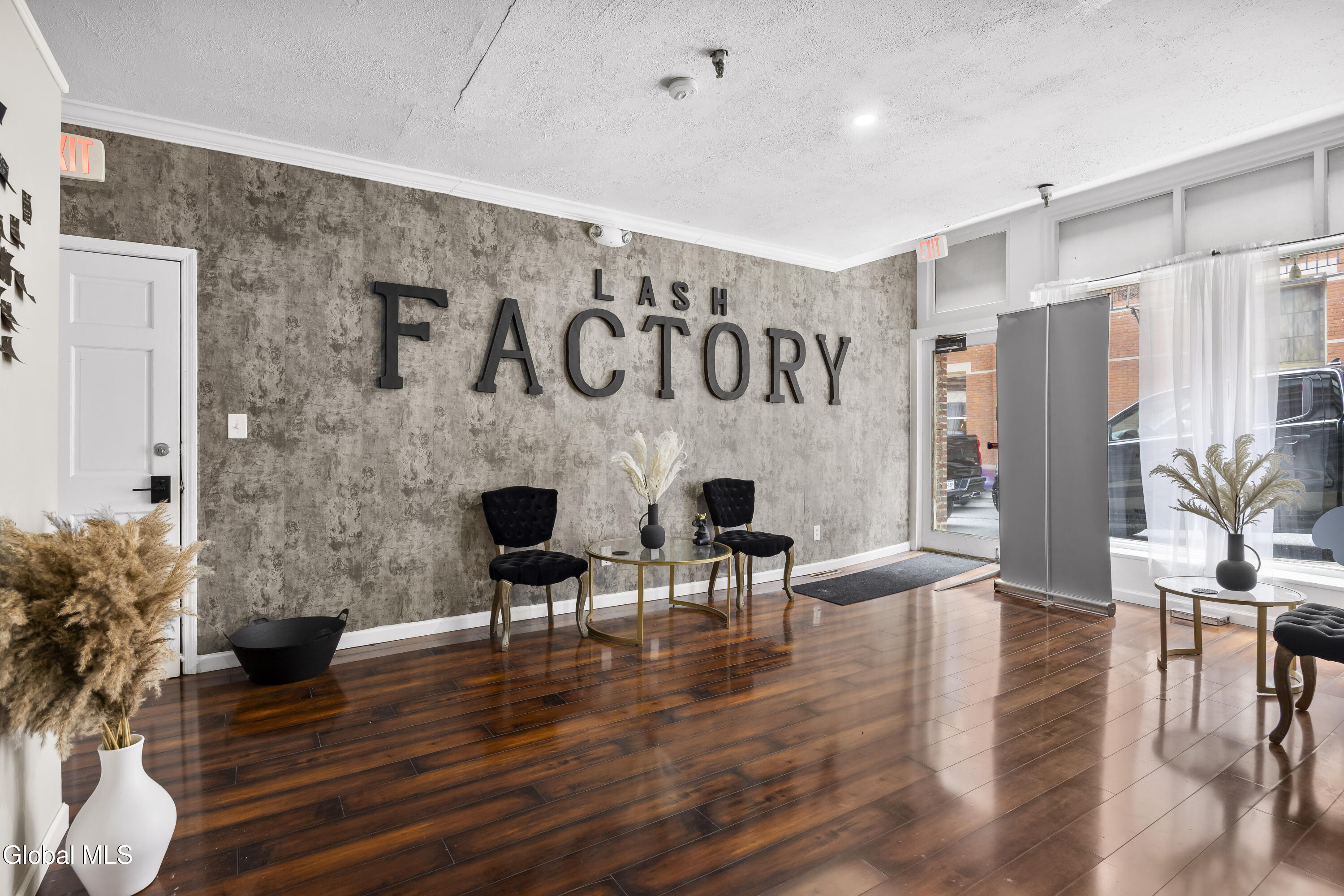 82 N Pearl Street Albany NY 12207