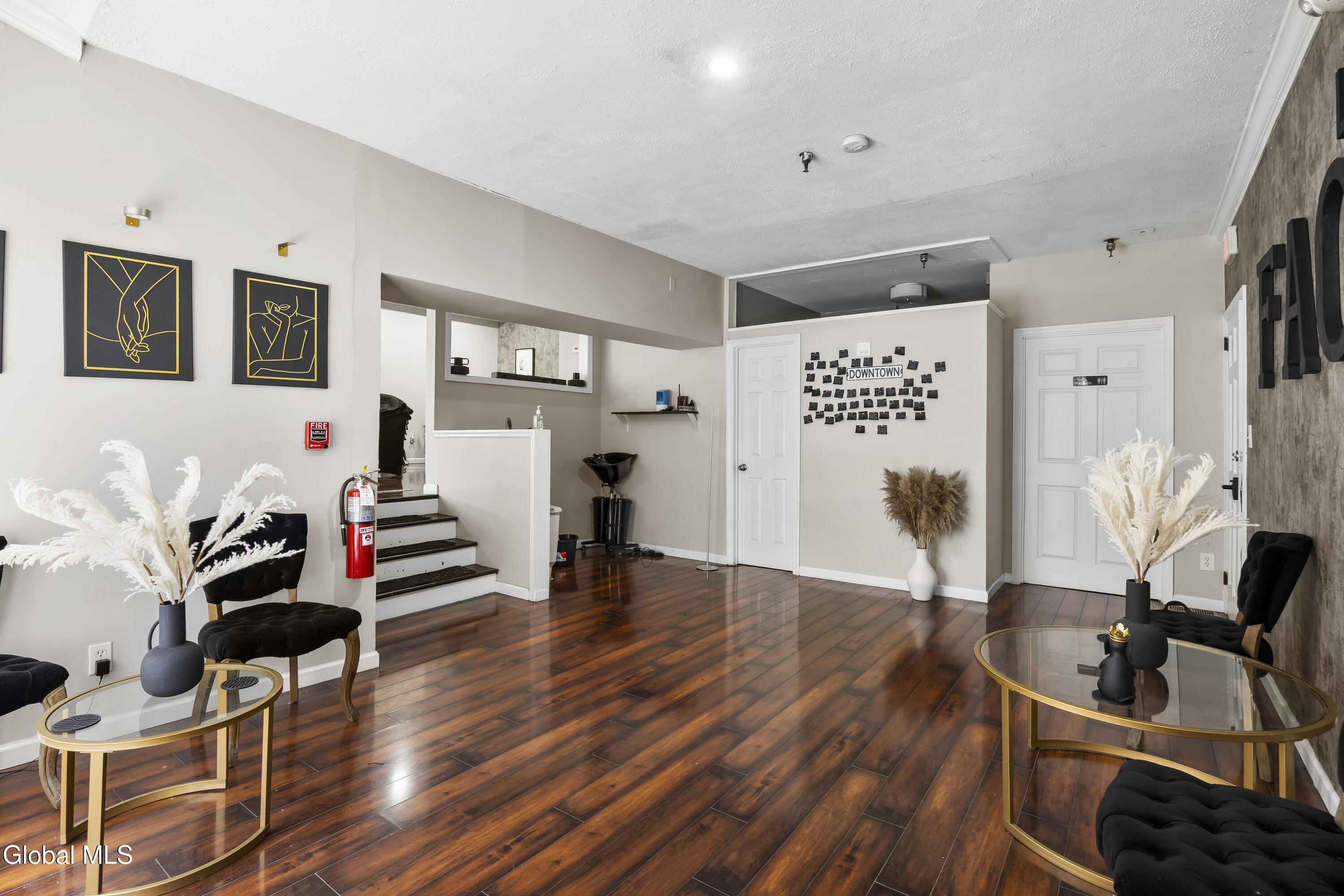 82 N Pearl Street Albany NY 12207