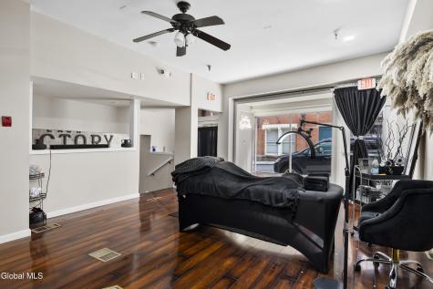 82 N Pearl Street Albany NY 12207