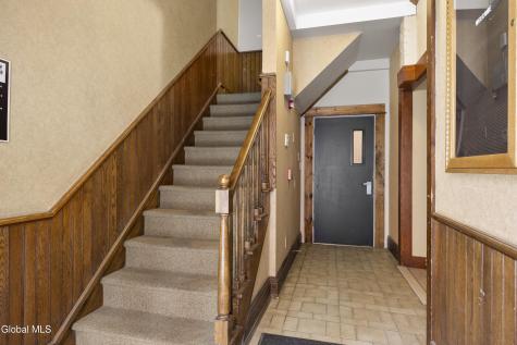 82 N Pearl Street Albany NY 12207