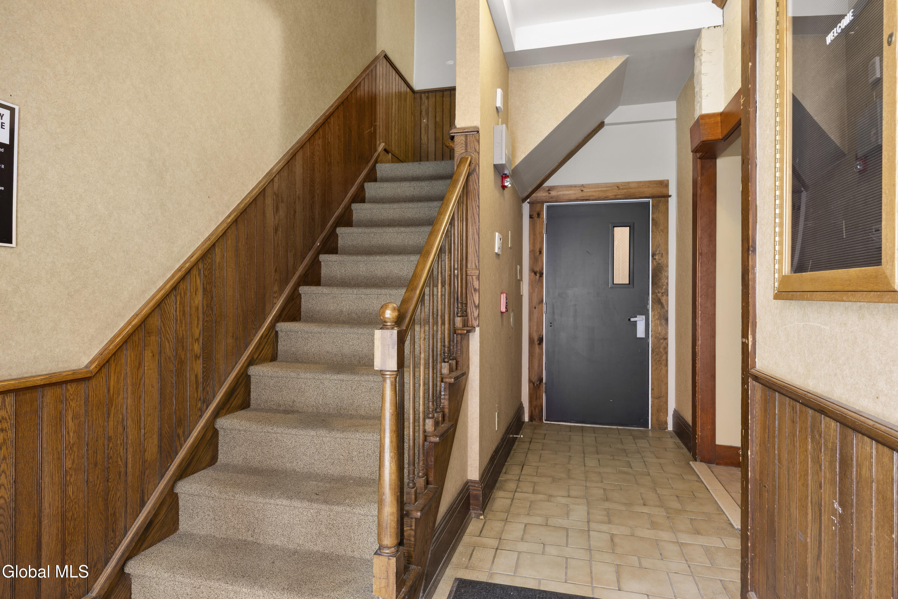 82 N Pearl Street Albany NY 12207