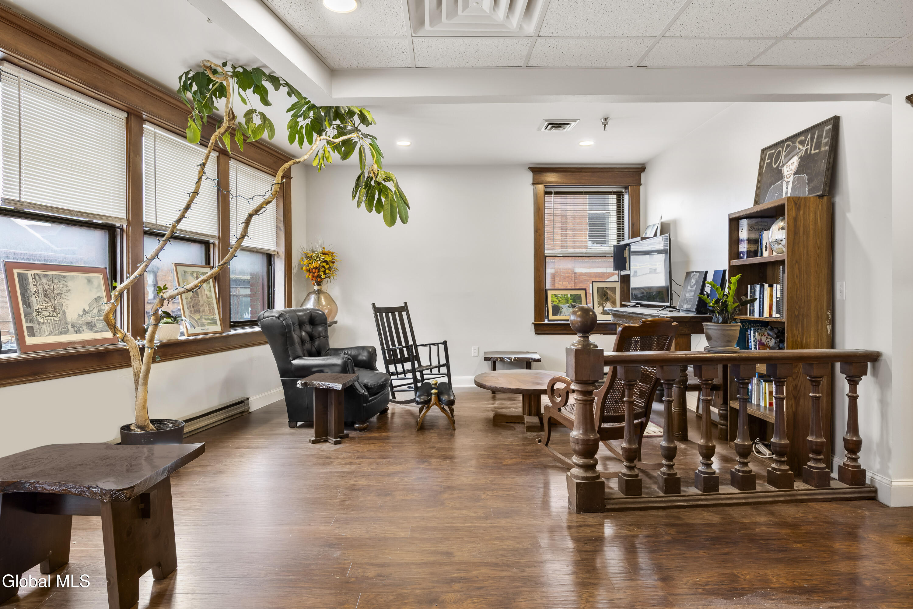 82 N Pearl Street Albany NY 12207