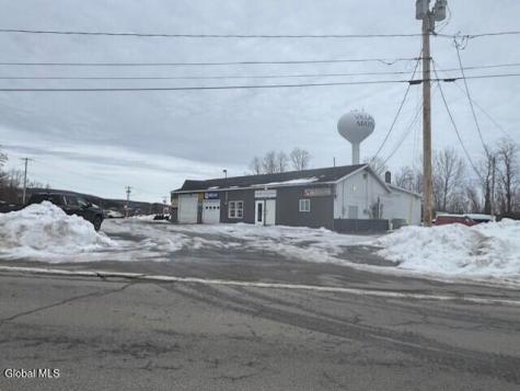 2469 NY-30 Mayfield NY 12117