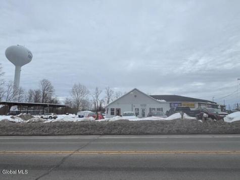 2469 Ny-30 Mayfield NY 12117