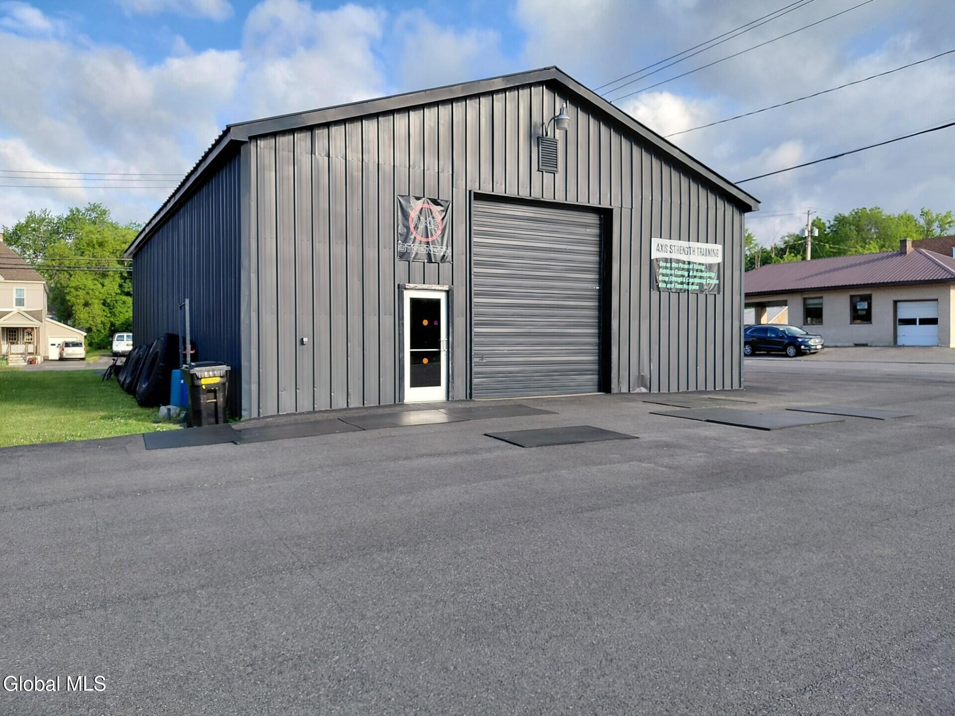 402 N Perry Street Johnstown NY 12095