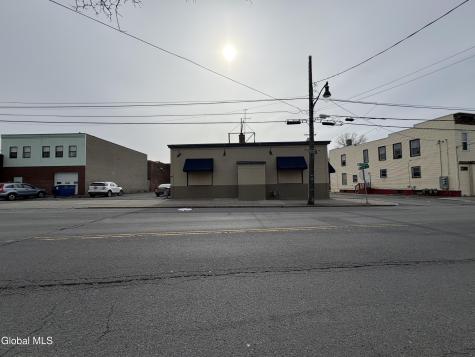 221 N Allen Street Albany NY 12206