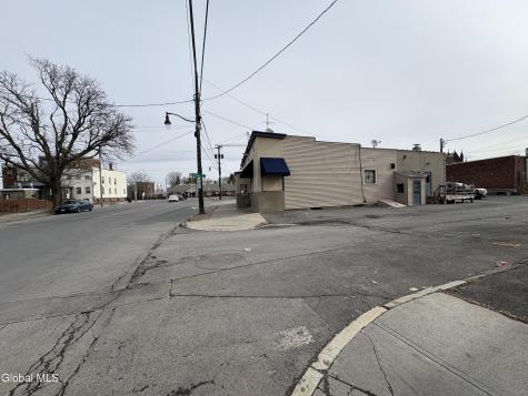 221 N Allen Street Albany NY 12206