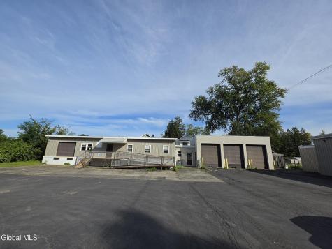 406 9th Avenue Colonie NY 12189