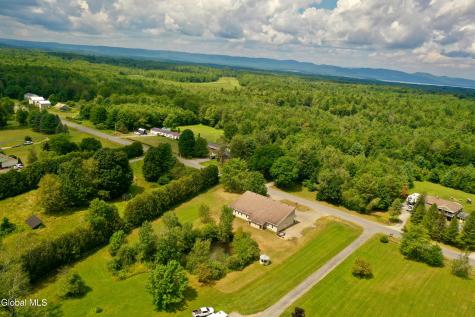 410 Ridge Road Broadalbin NY 12025