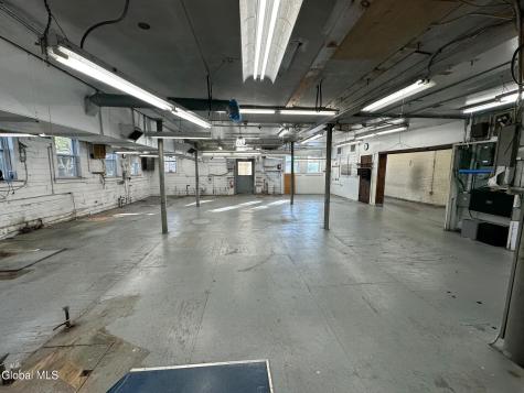 89R Bay Street Glens Falls NY 12801