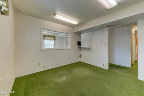 34 Russell Road Colonie NY 12205