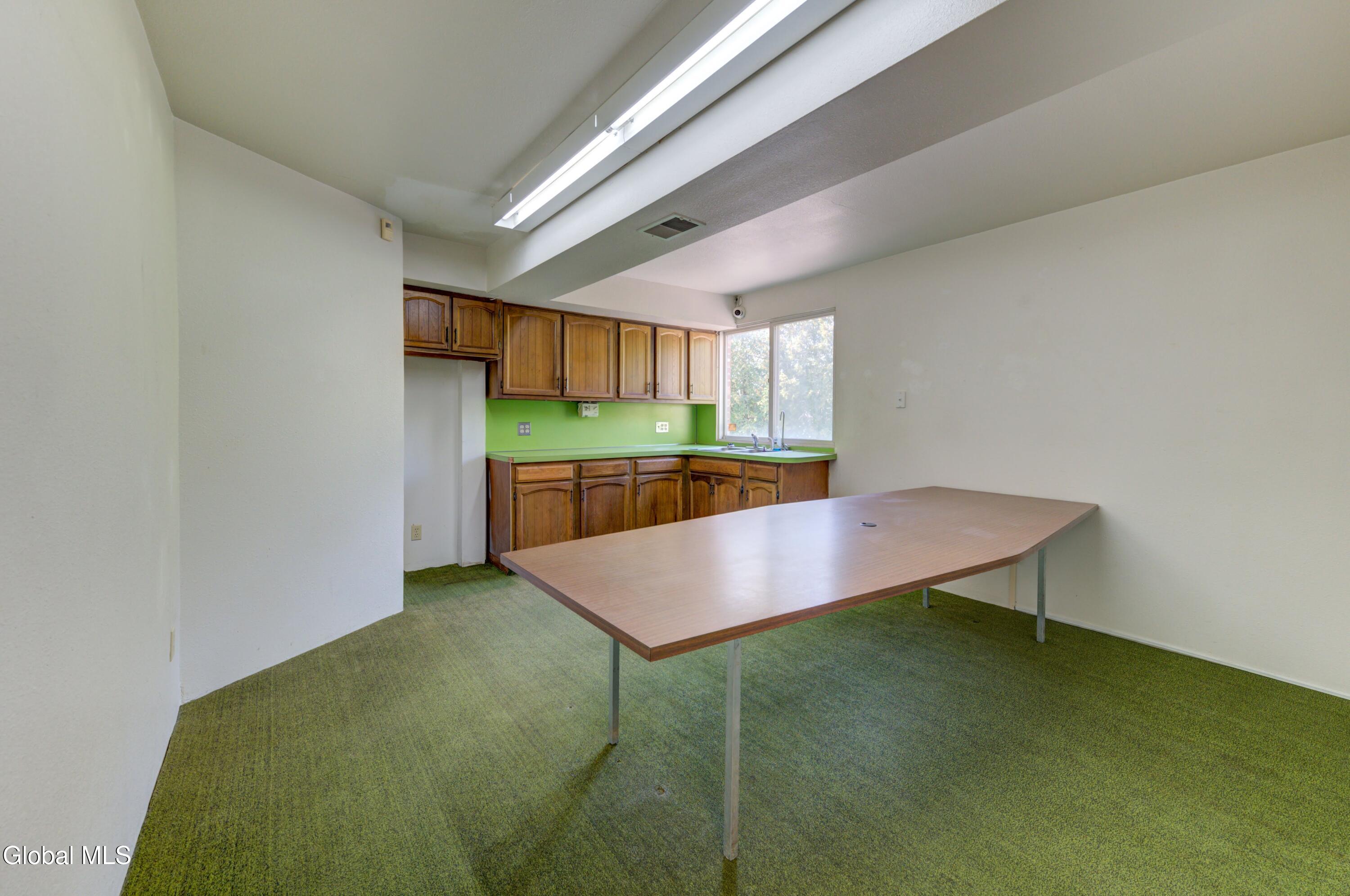 34 Russell Road Colonie NY 12205