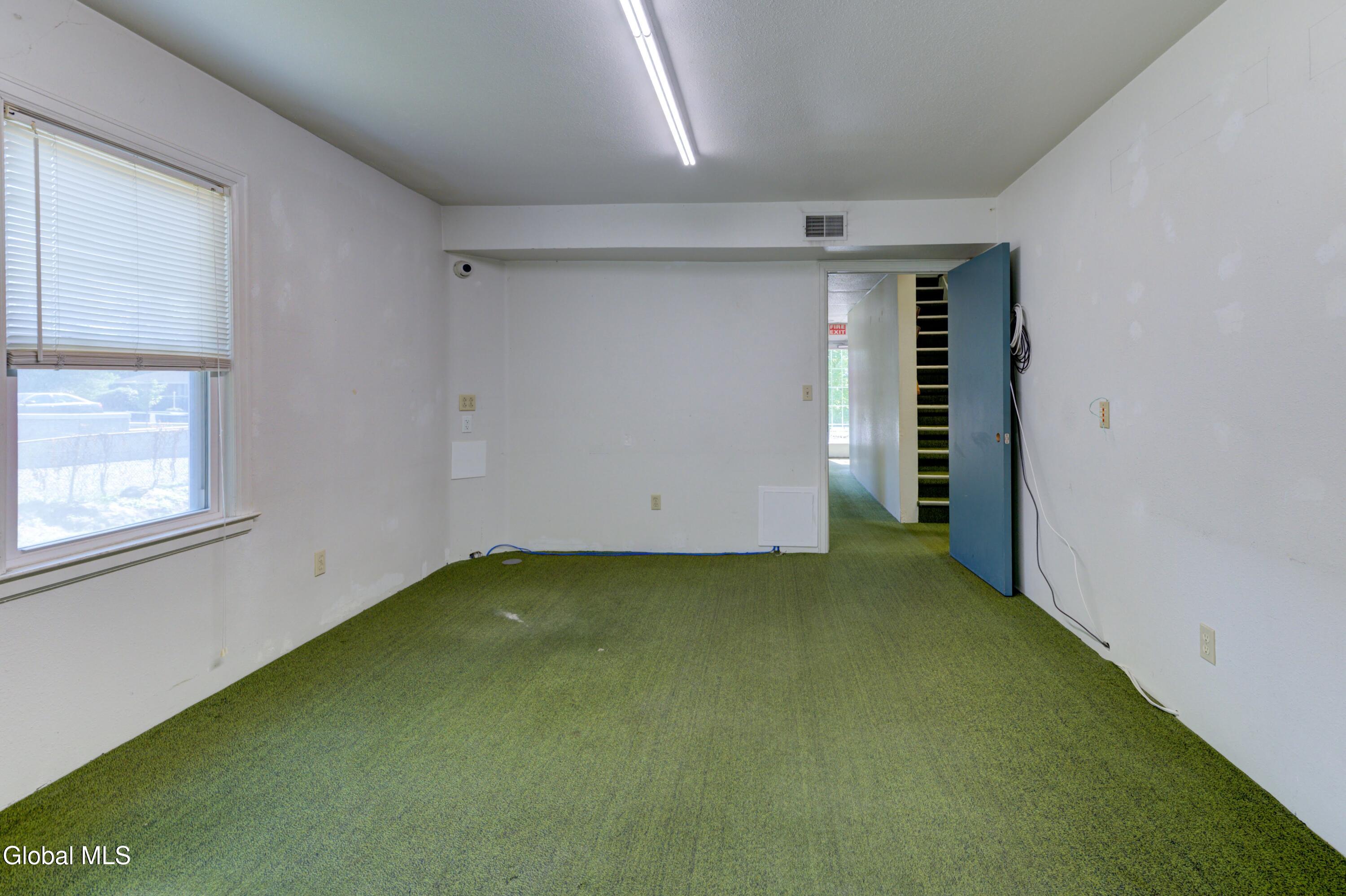 34 Russell Road Colonie NY 12205