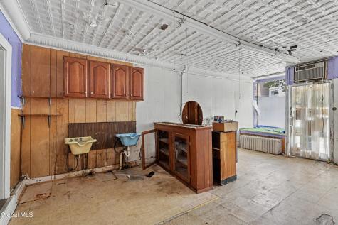 188 Clinton Avenue Albany NY 12210