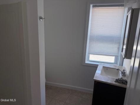 9 N Broadway Schenectady NY 12305