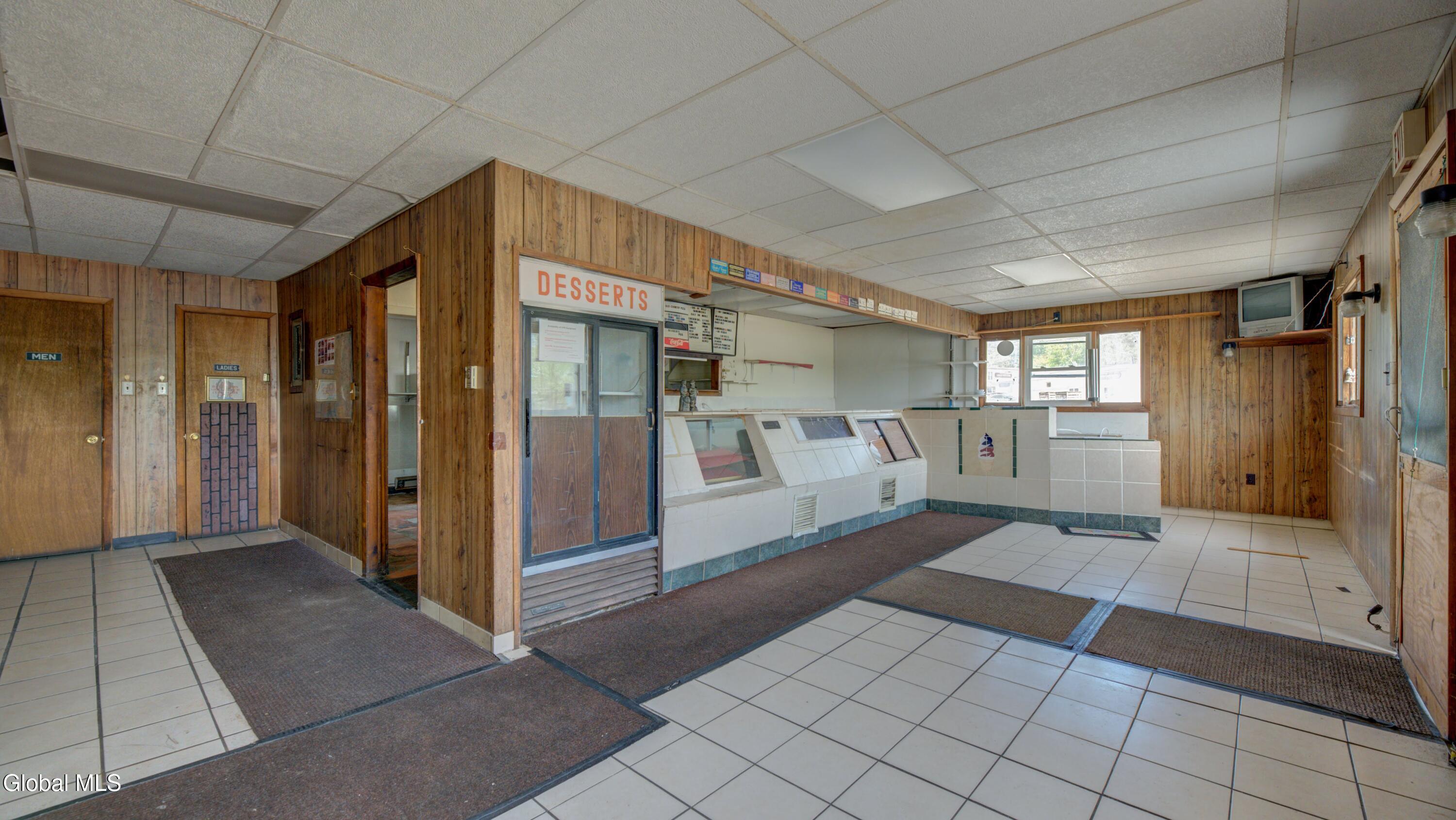 2903 Ny-8 Speculator NY 12164