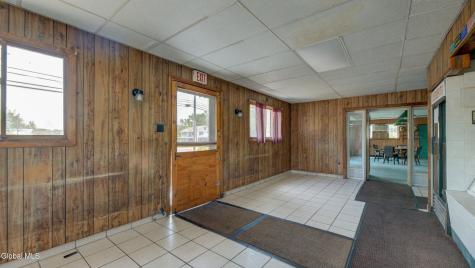 2903 Ny-8 Speculator NY 12164