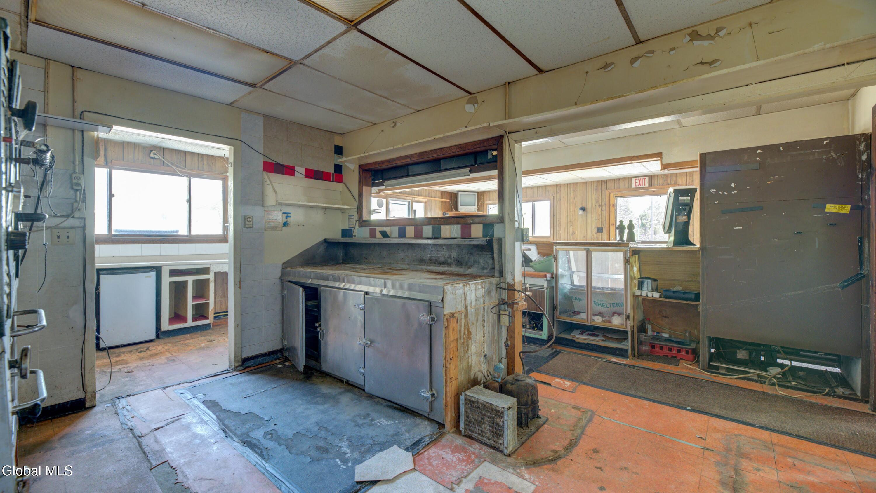 2903 Ny-8 Speculator NY 12164