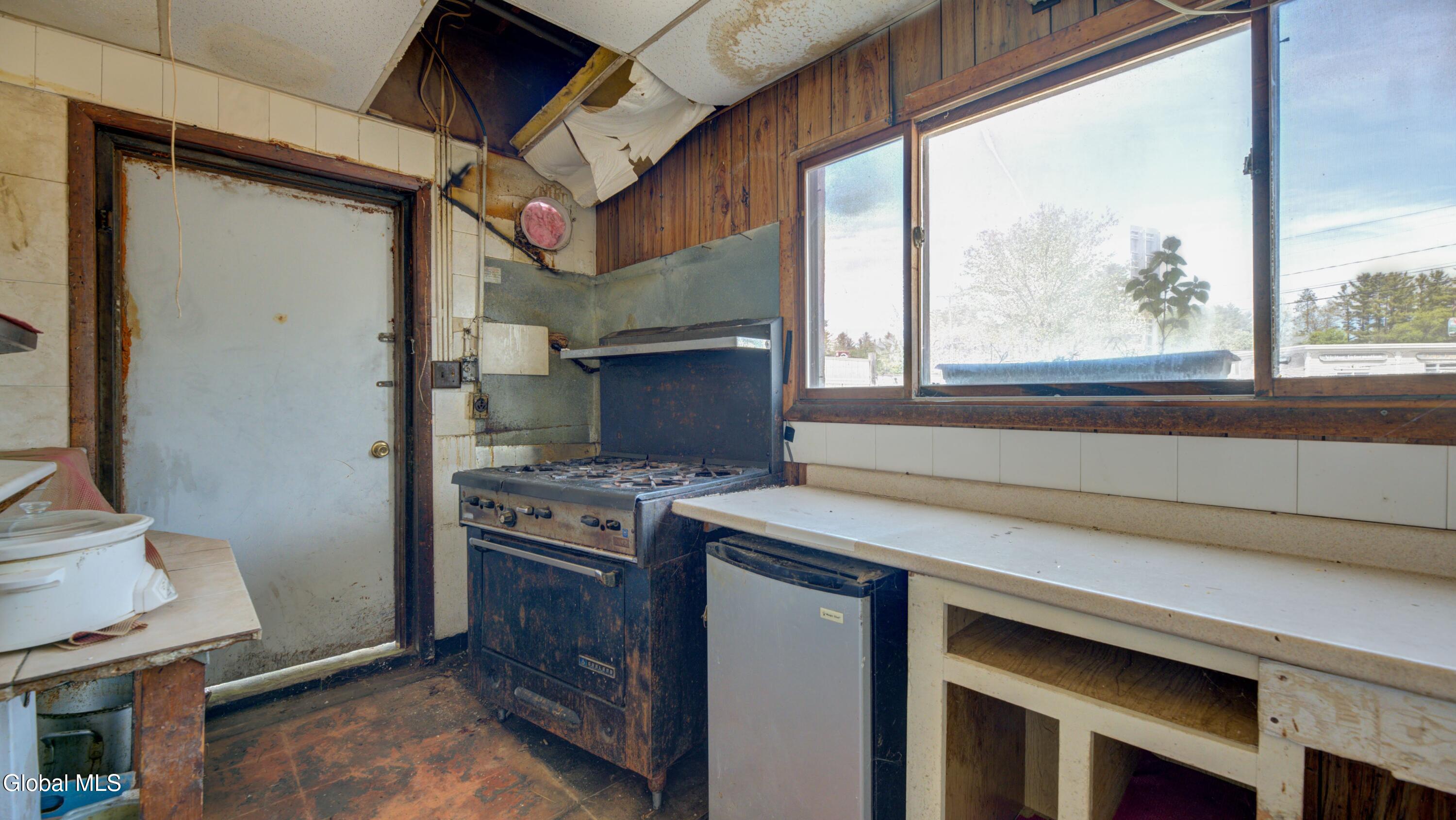 2903 Ny-8 Speculator NY 12164