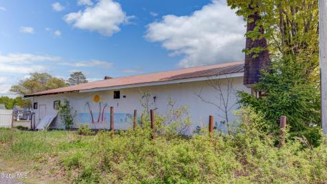 2903 Ny-8 Speculator NY 12164