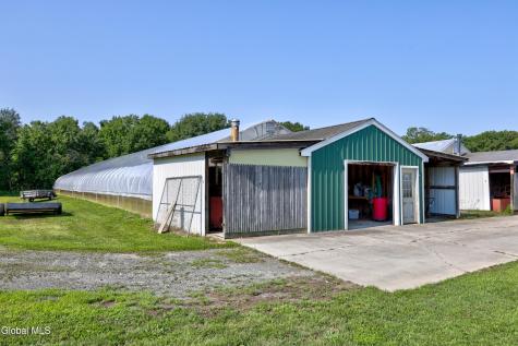 22 Meadowview Drive Schaghticoke NY 12154