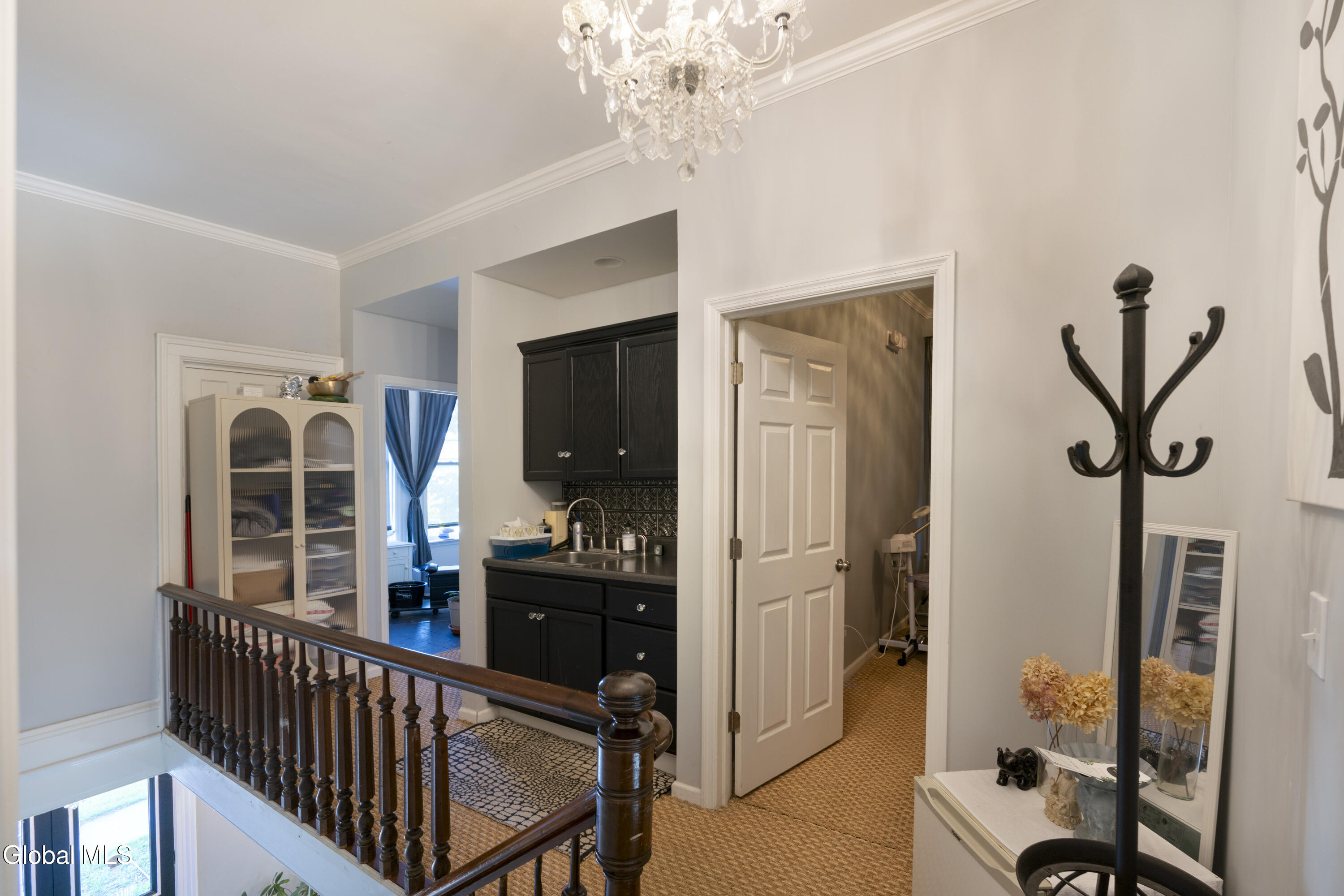 182 S Broadway Saratoga Springs NY 12866