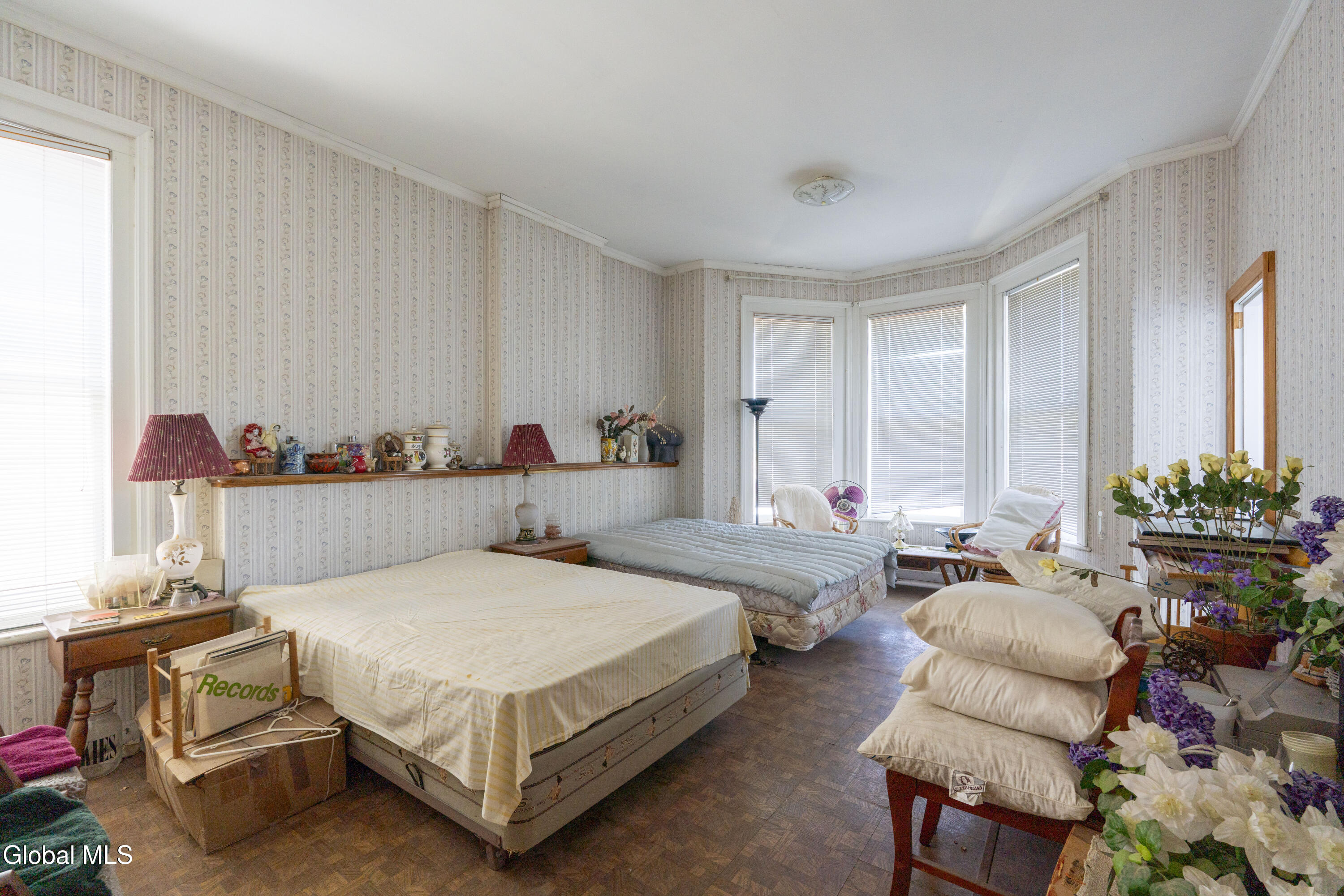 182 S Broadway Saratoga Springs NY 12866