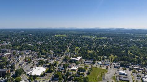 182 S Broadway Saratoga Springs NY 12866