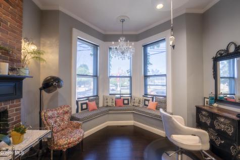 182 S Broadway Saratoga Springs NY 12866