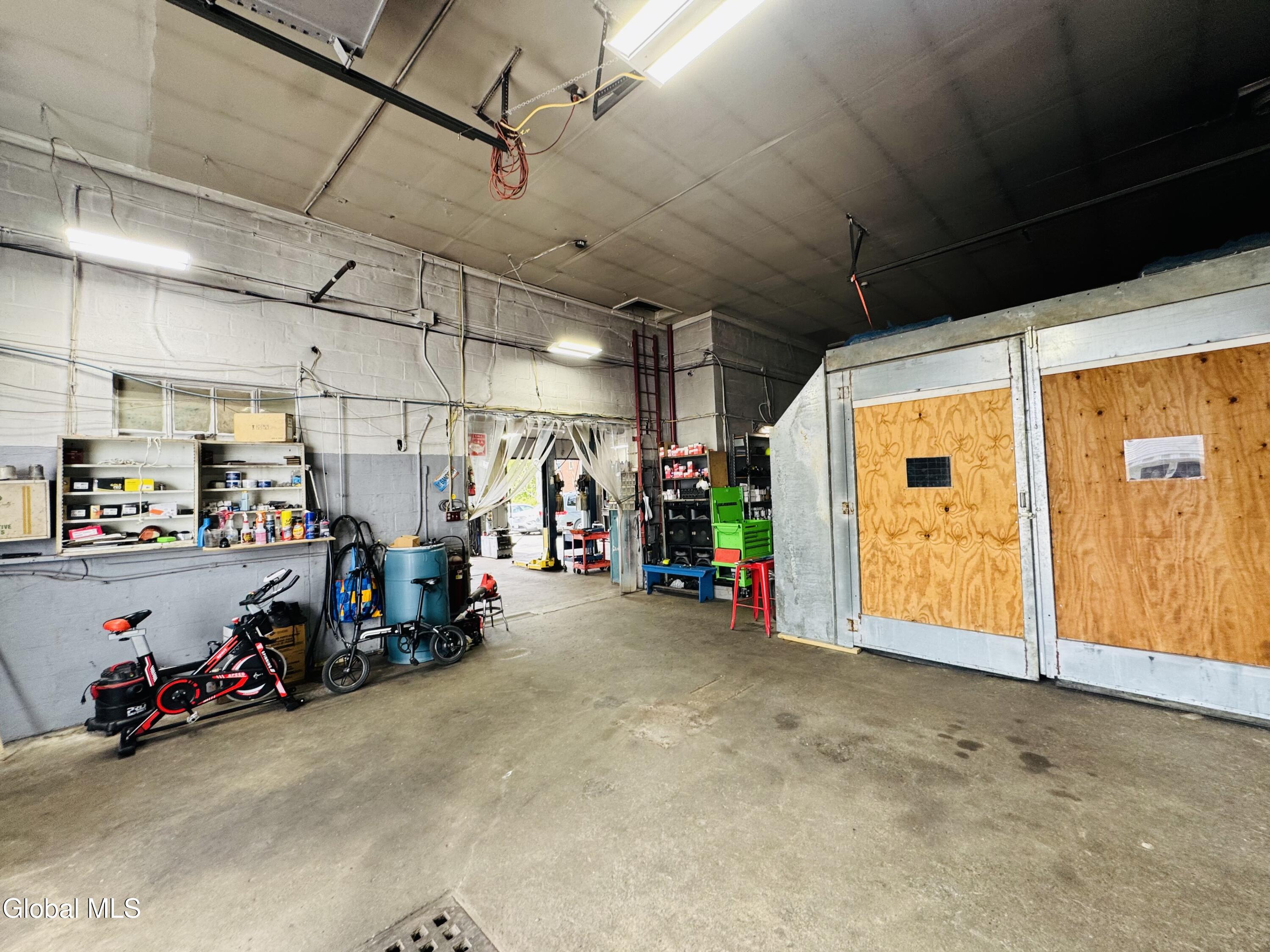 885 Strong Street Schenectady NY 12307
