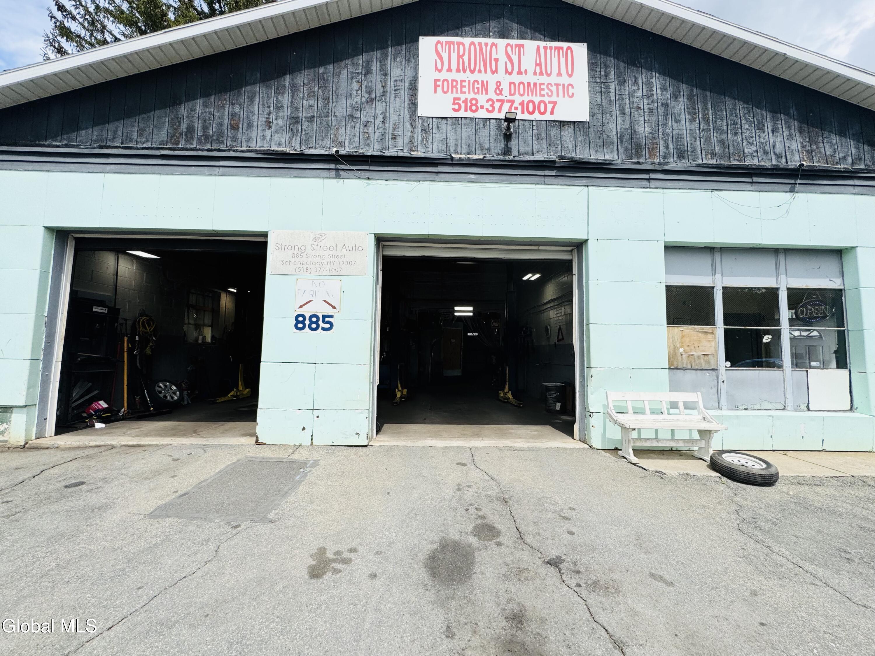 885 Strong Street Schenectady NY 12307