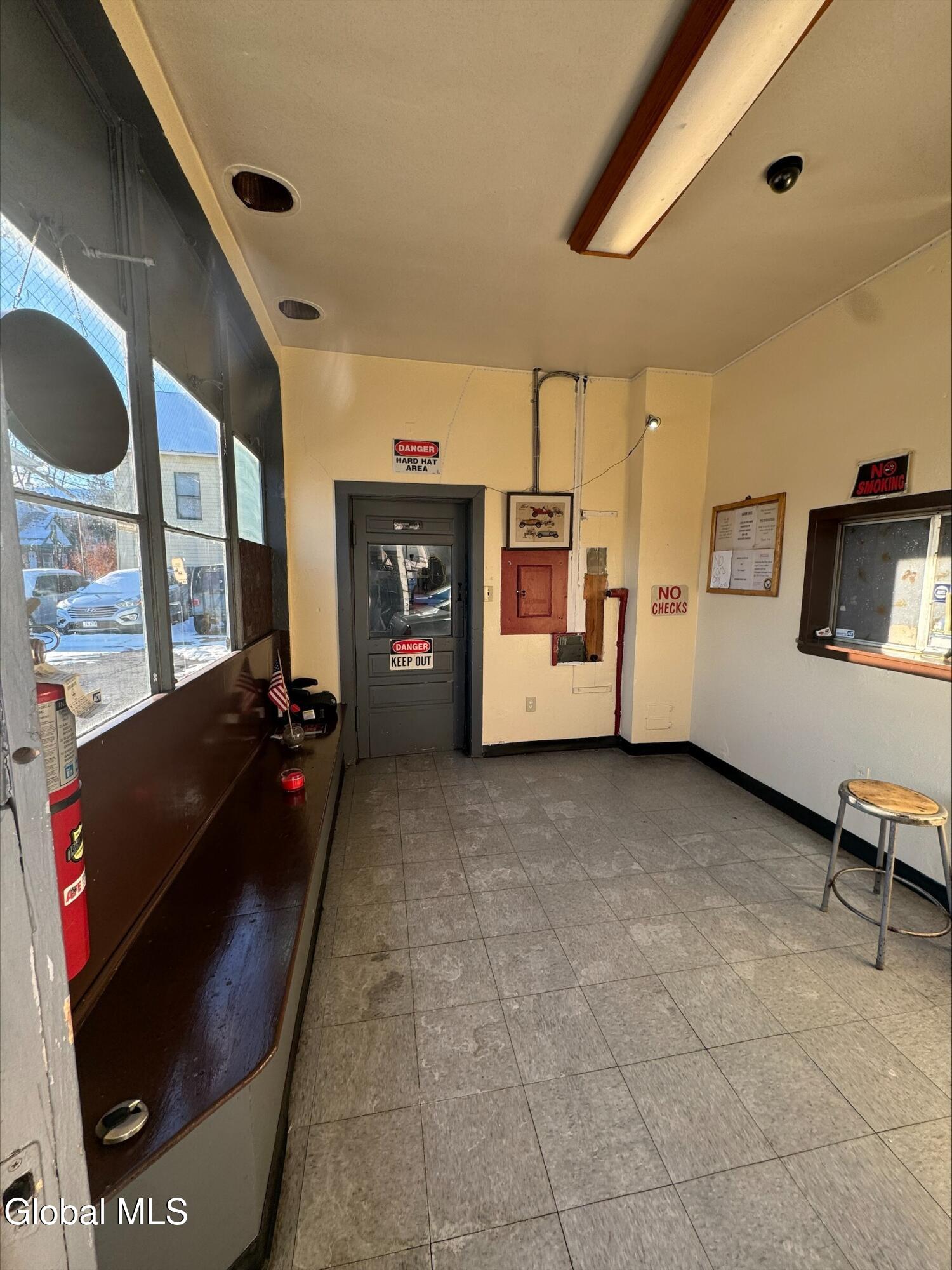 885 Strong Street Schenectady NY 12307