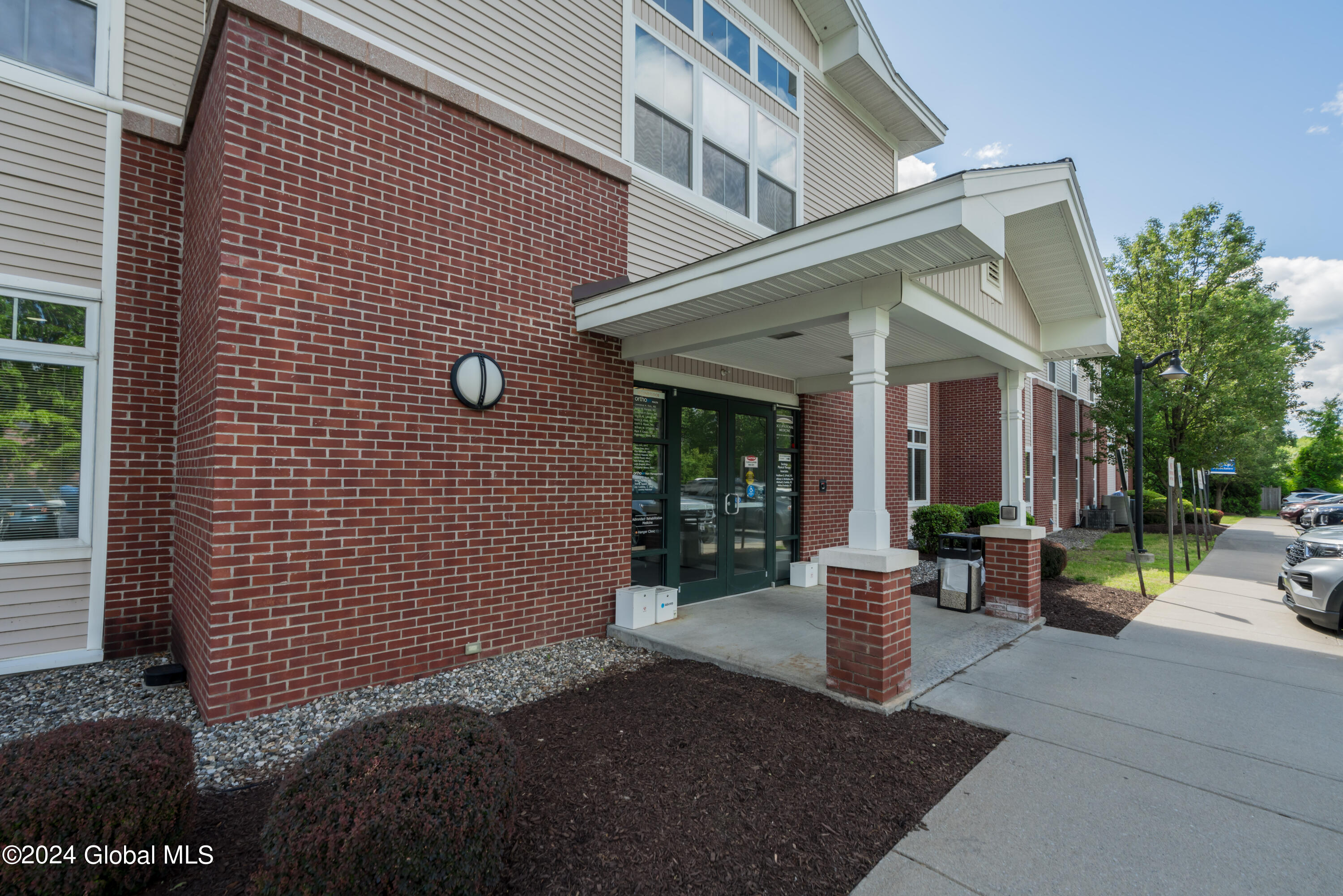 2388 Us-9 Malta NY 12020