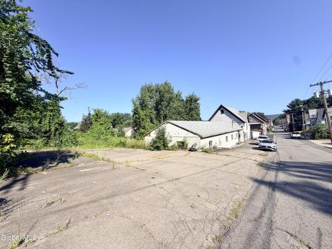 58 Division Street Gloversville NY 12078