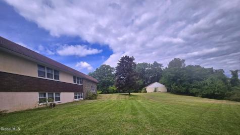 16 Hillcrest Drive Ravena NY 12143
