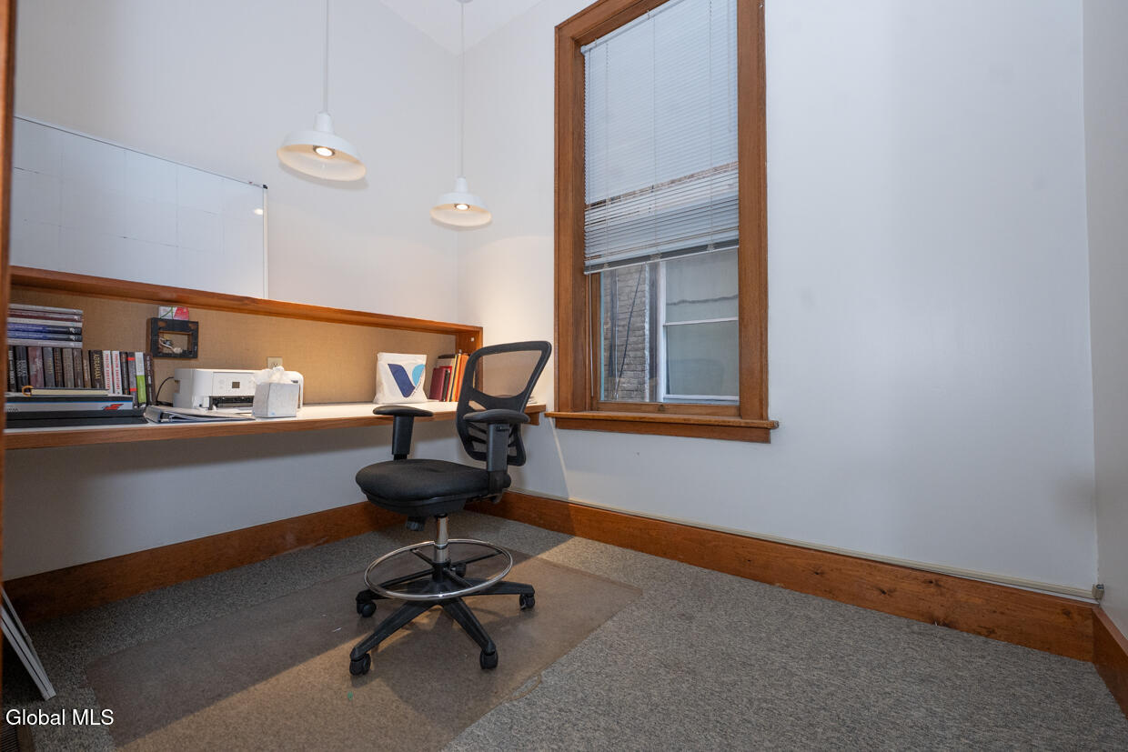 242 Union Street Schenectady NY 12305