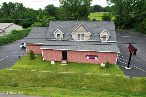 1915 Us-9 Halfmoon NY 12065