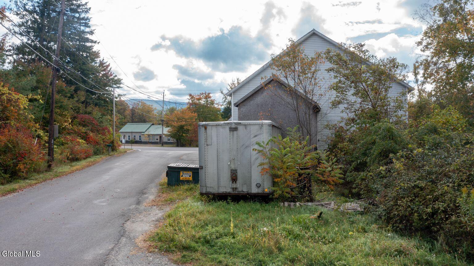 614 Us Route 20 New Lebanon NY 12125