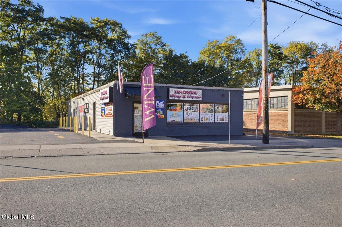 51 W Main Street Fonda NY 12068