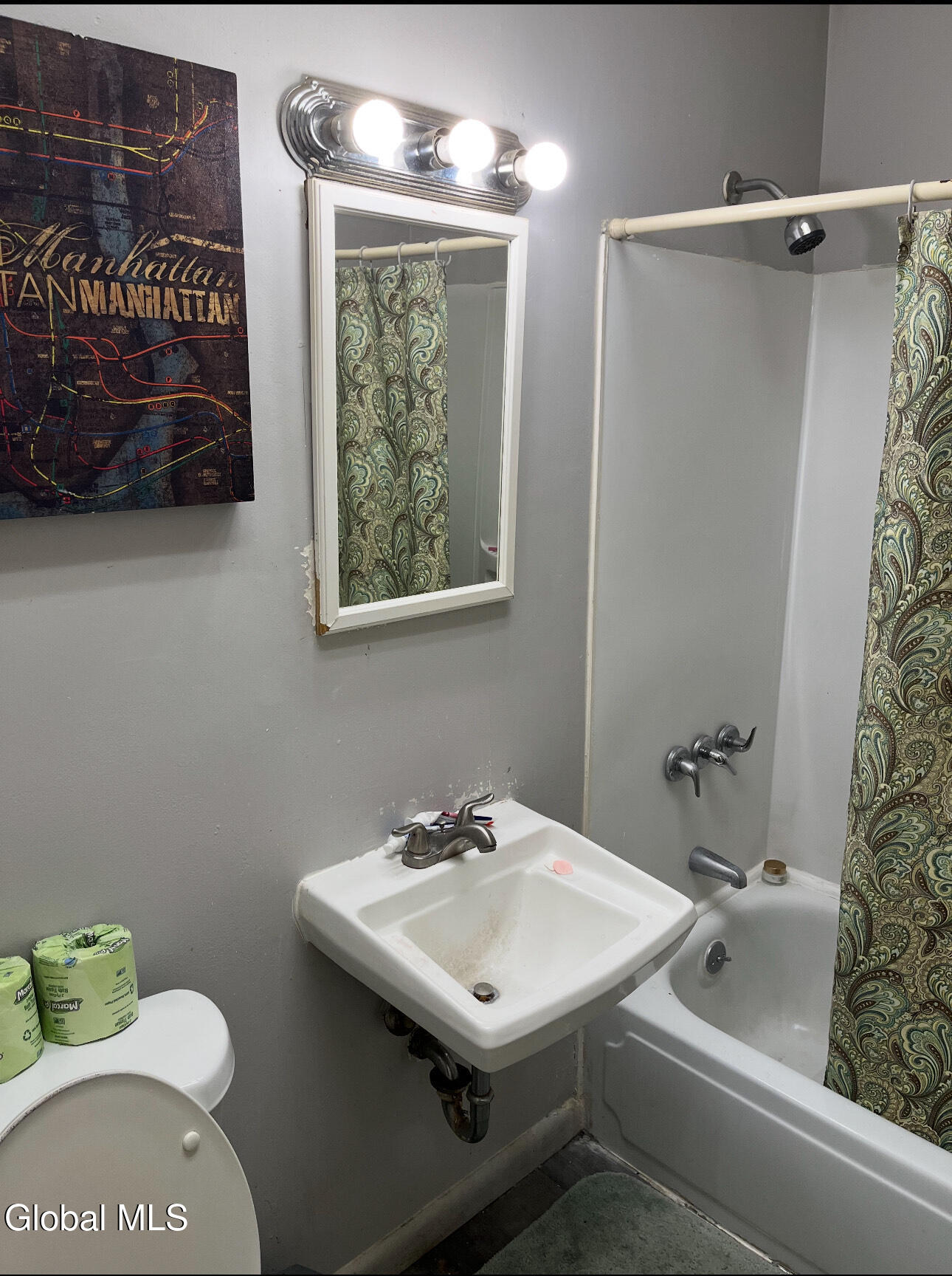335 Central Avenue Albany NY 12206