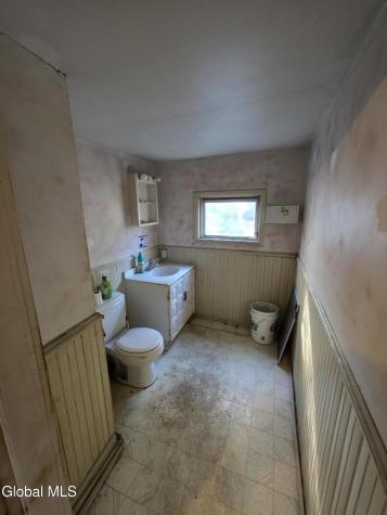 132 E Fulton Street Gloversville NY 12078