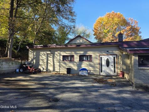 132 E Fulton Street Gloversville NY 12078