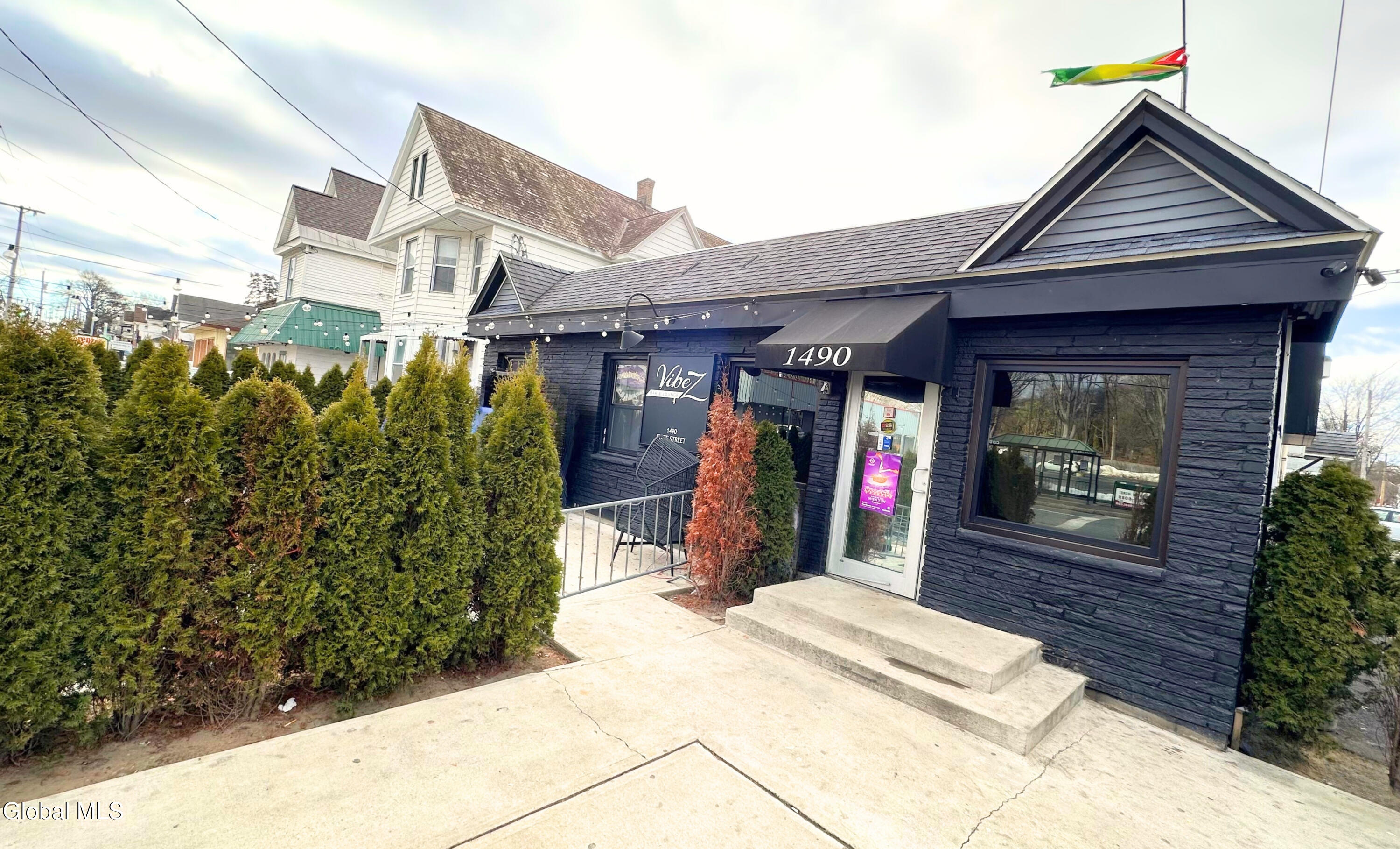 1490 State Street Schenectady NY 12304