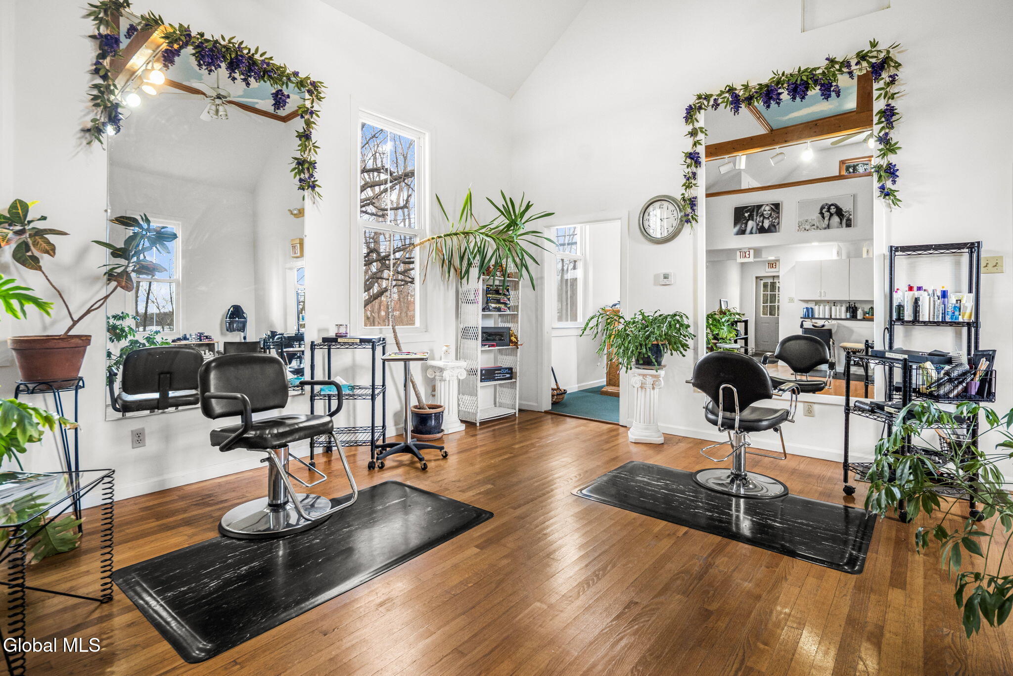 300 Old Niskayuna Road Colonie NY 12110