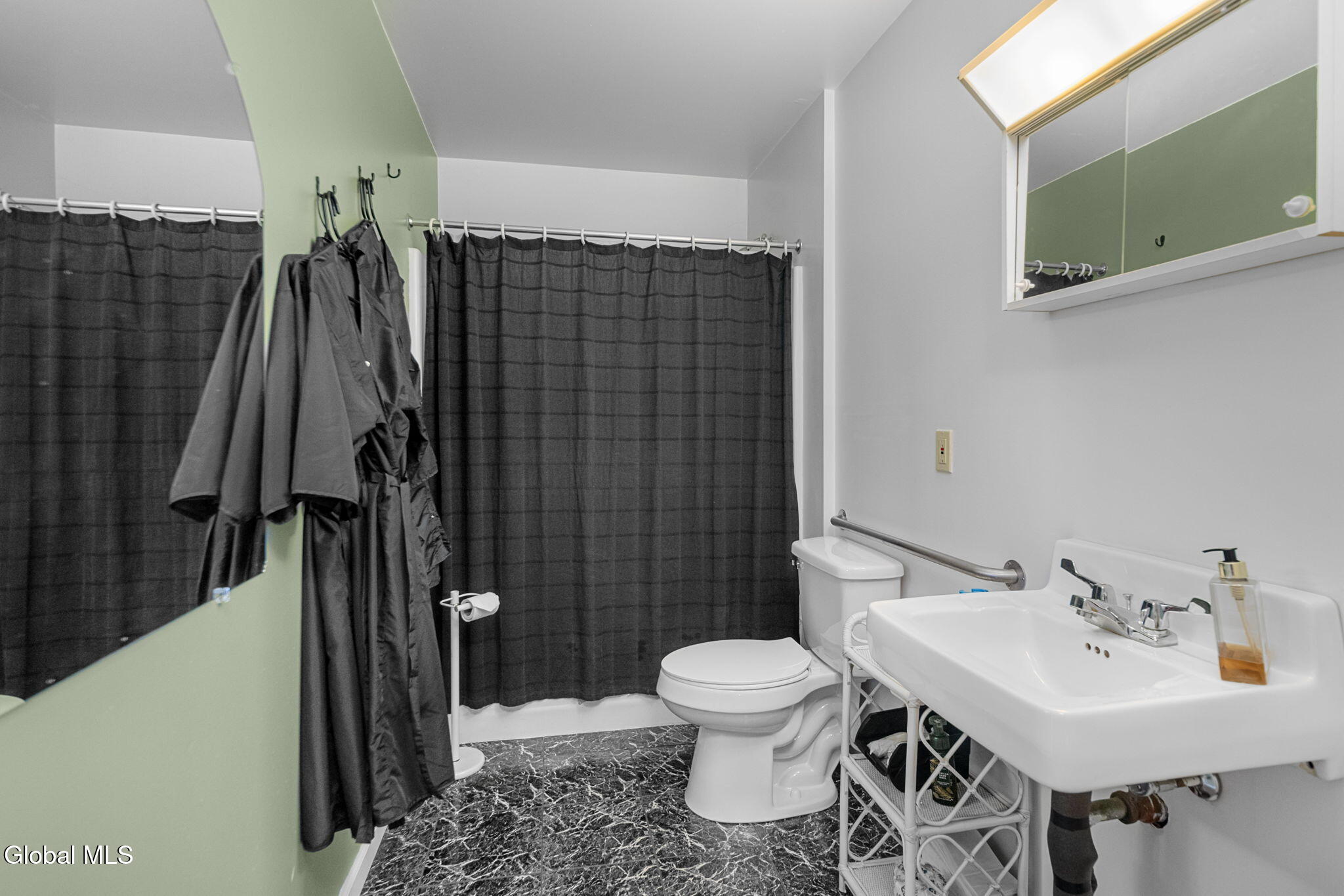 300 Old Niskayuna Road Colonie NY 12110